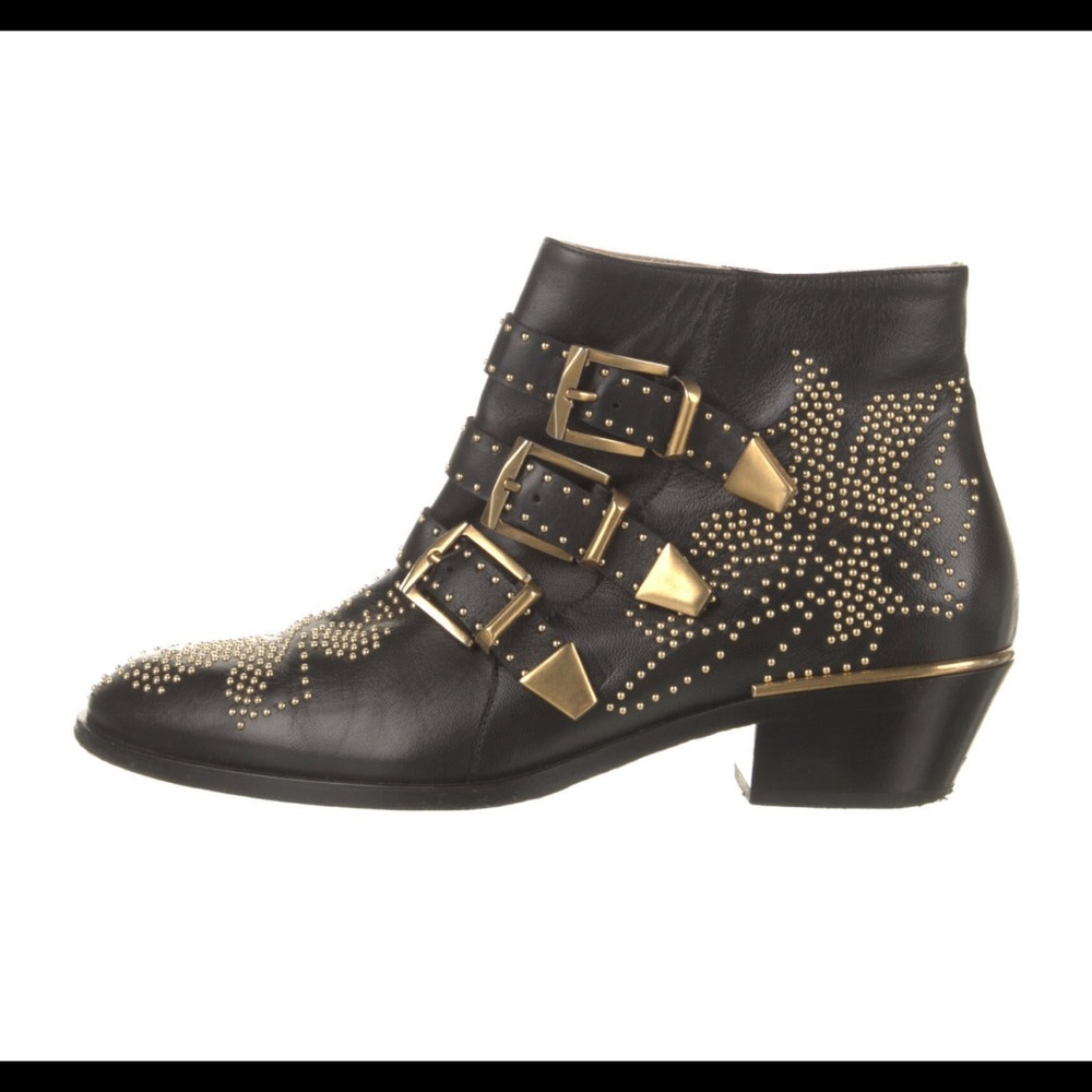 <SOLD> Chloe Susanna Stud Buckle Bootie in black leather size 8 - Picture 4 of 5